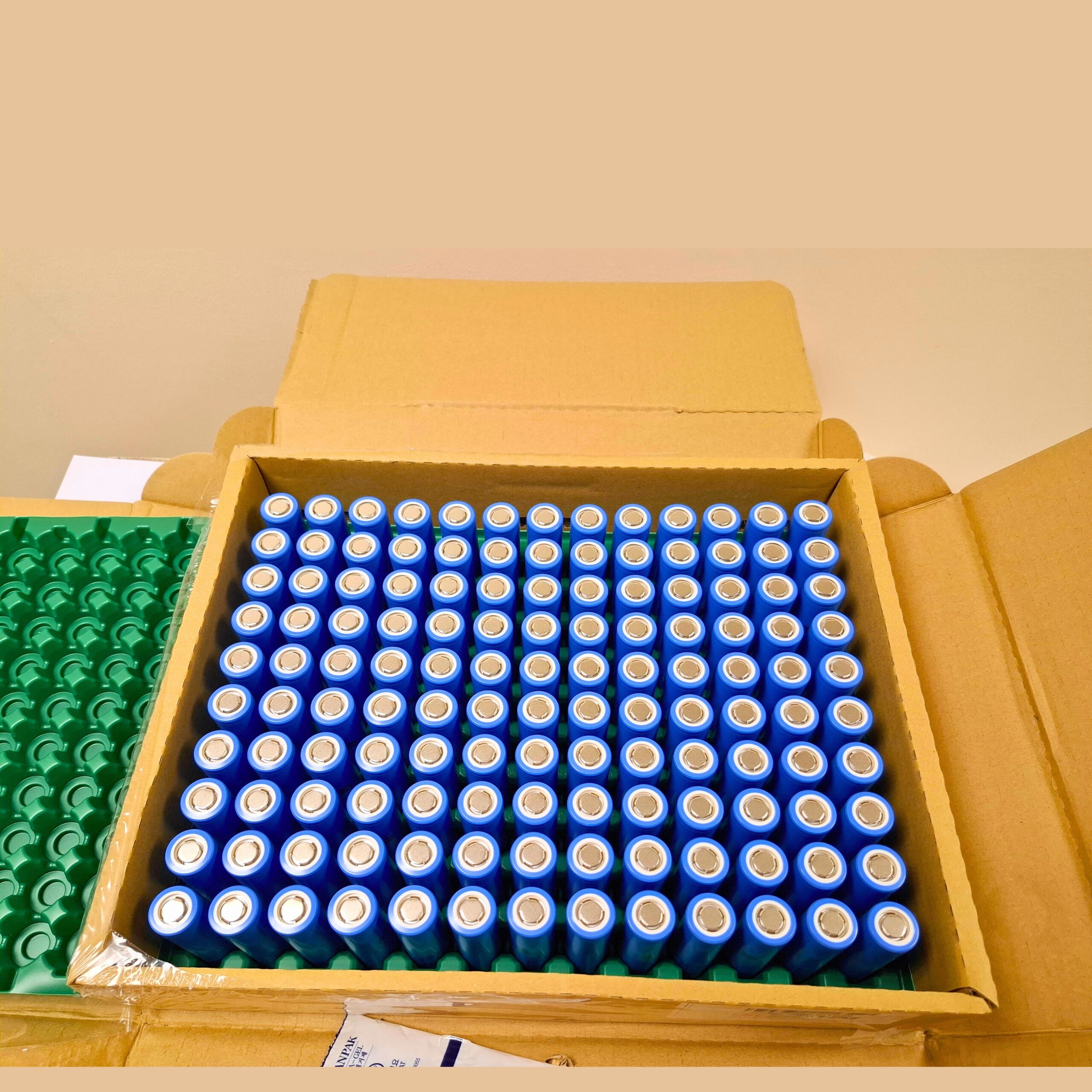 Samsung 21700 50E 4900mAh Li-ion Battery Cell